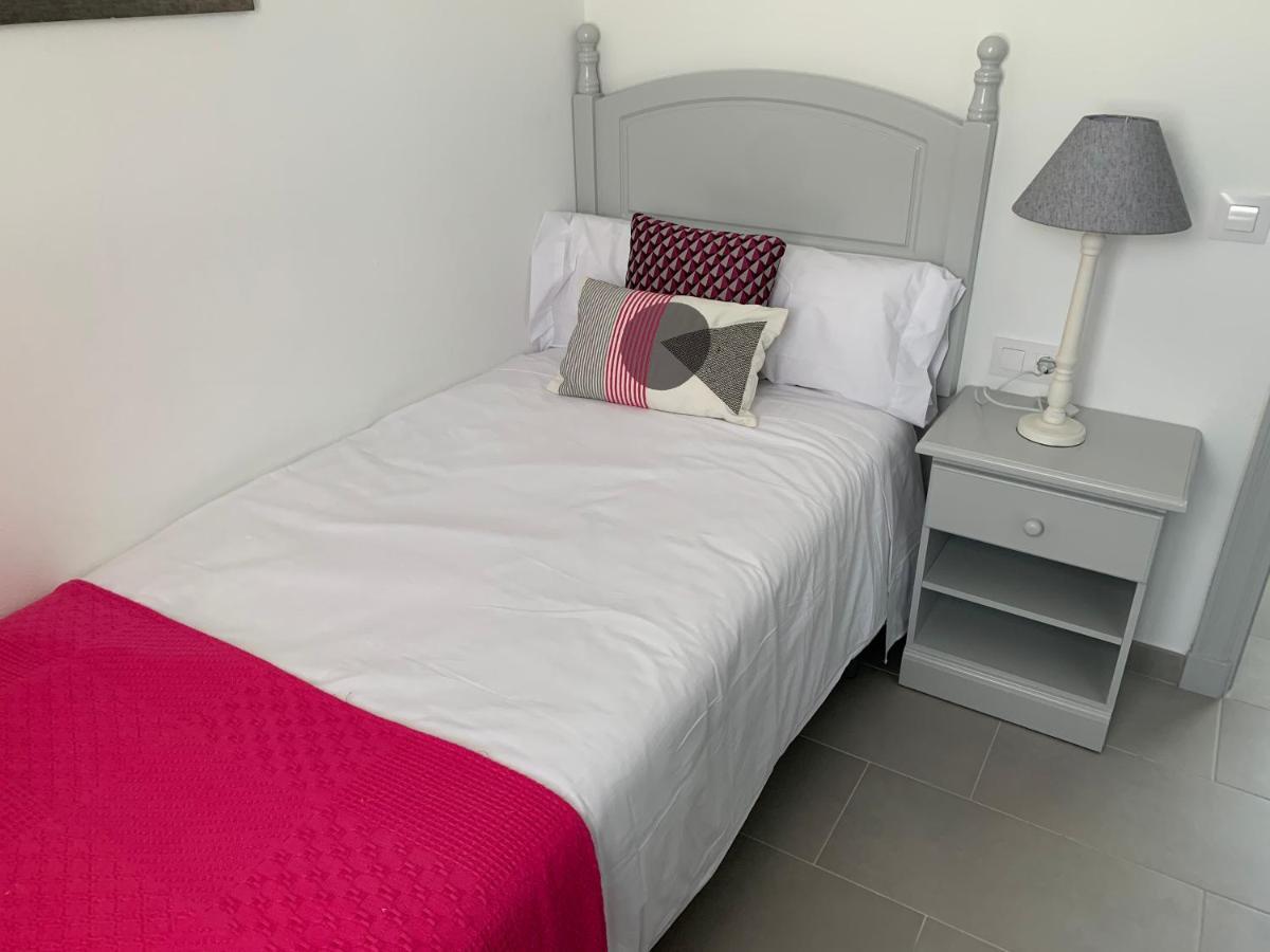 Apartamento En Playa Santo Tomas Es Migjorn Gran Eksteriør billede
