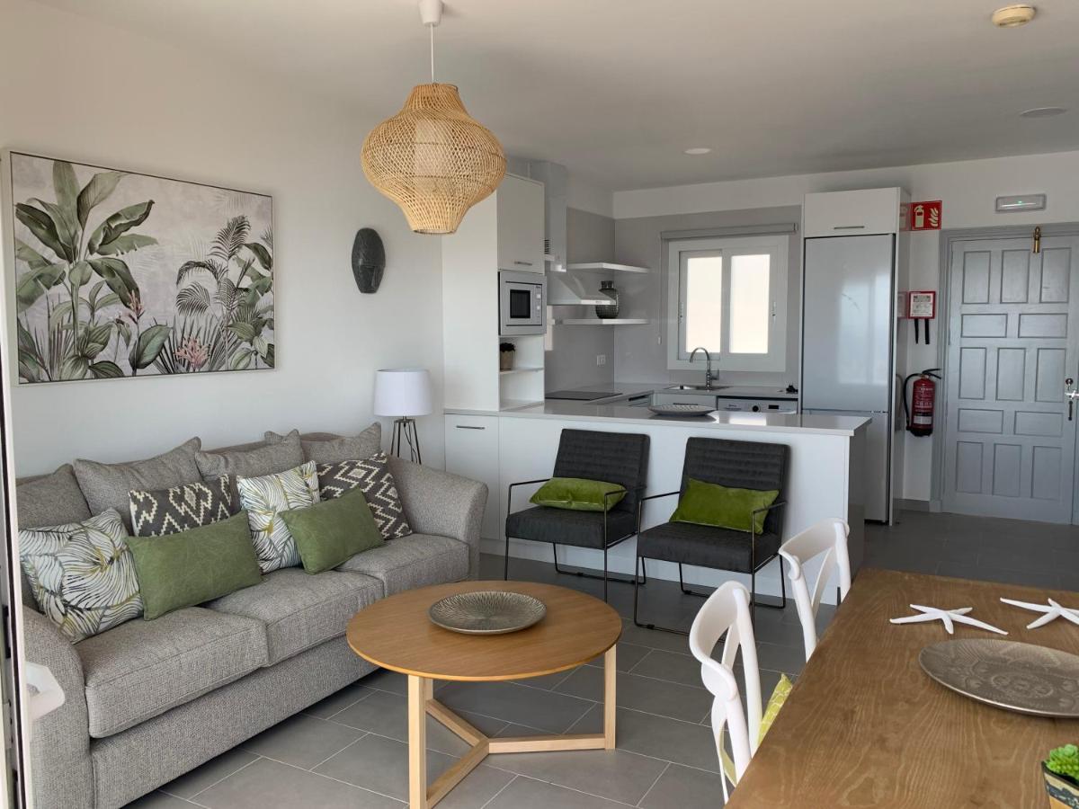 Apartamento En Playa Santo Tomas Es Migjorn Gran Eksteriør billede