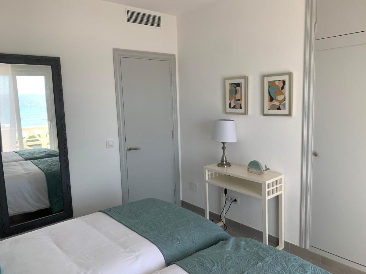 Apartamento En Playa Santo Tomas Es Migjorn Gran Eksteriør billede